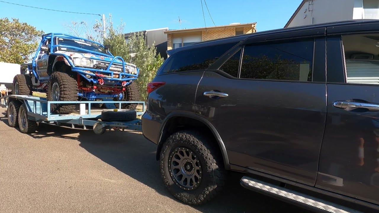 Вес грузовика Comp 4x4 LN106, восстановленного в Toyota Hilux Team Bullet. Сколько весит грузовик...