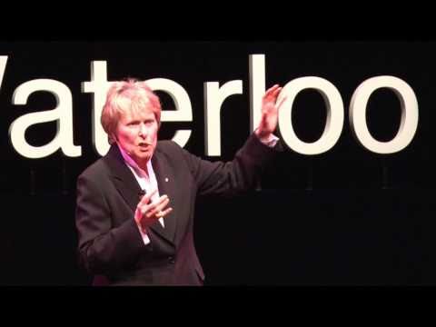 Video: Hoe oud is roberta bondar?