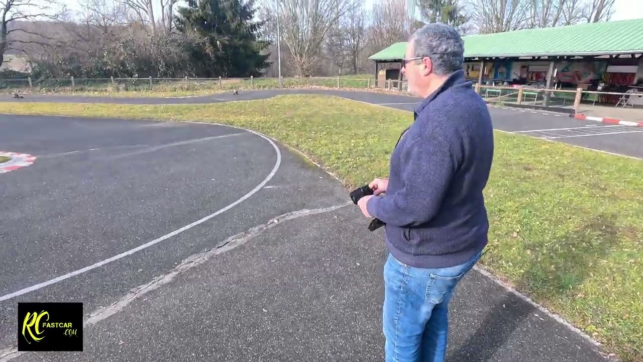 PROMOTO SM run 3 avec @Tobby Rc  on félicite pas losi pour la direction en déroute RAAAAA LOSI !!