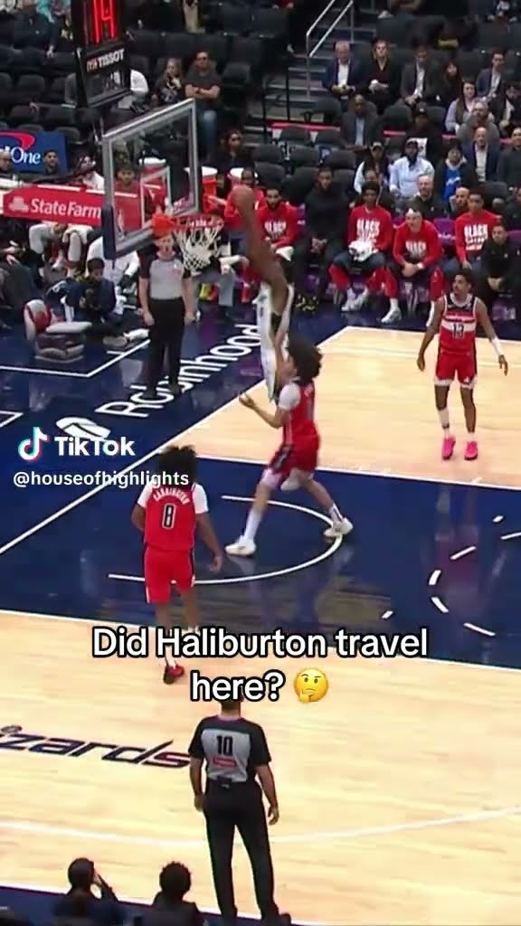 Did Haliburton travel? #hoodnews #pacers #tyresehaliburton #nba #basketball #trending #viralvideo