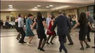 BATUTA MOLDOVENEASCA - nunta Italia muzica de petrecere servicii video si foto