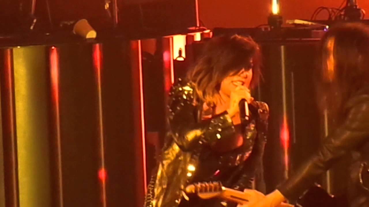 Demi Lovato The Middle/ Firestarter 9/6/14 Baltimore, MD YouTube