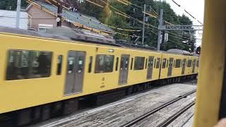 西武新2000系2057Fが各駅停車西武新宿行きとして西武新宿線沼袋駅を発車するシーン！
