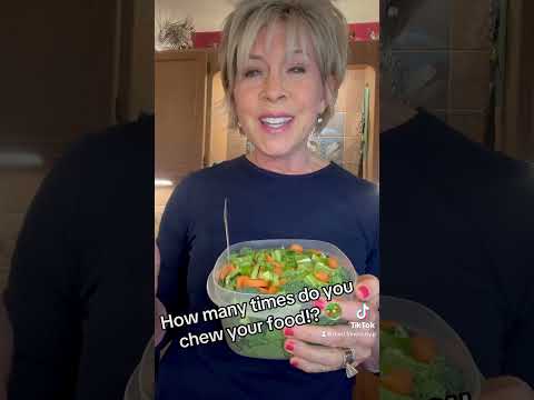 How many times do you chew your food!?🥗#shorts #digestion #guthealth #