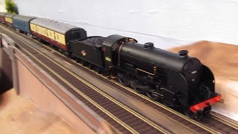 Buckland Junction Loft Model Railway 154. Scratch Build Compilation of Alan
