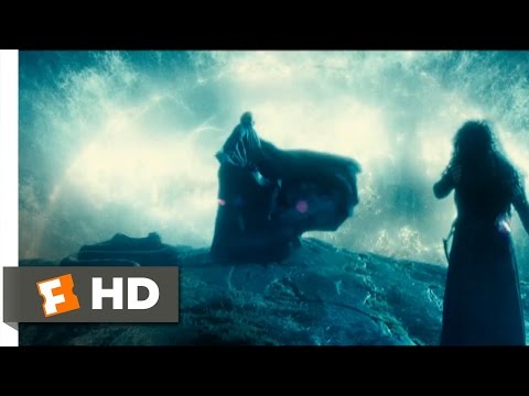 Harry Potter and the Deathly Hallows: Part 2 Official Trailer #1 - (2011) HD