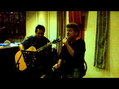 Domingo's jamming with