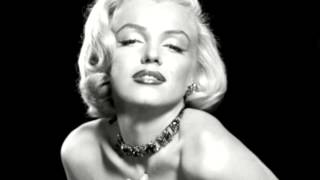 ⁣"I wanna be love by you" by Marilyn Monroe reworked to minor key.