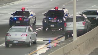 2 people shot on Detroit freeway in road rage incident