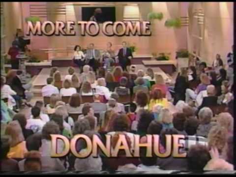 Donahue (part 5 of 5) - River Phoenix, Lisa Bonet, Raul Julia, John Robbins