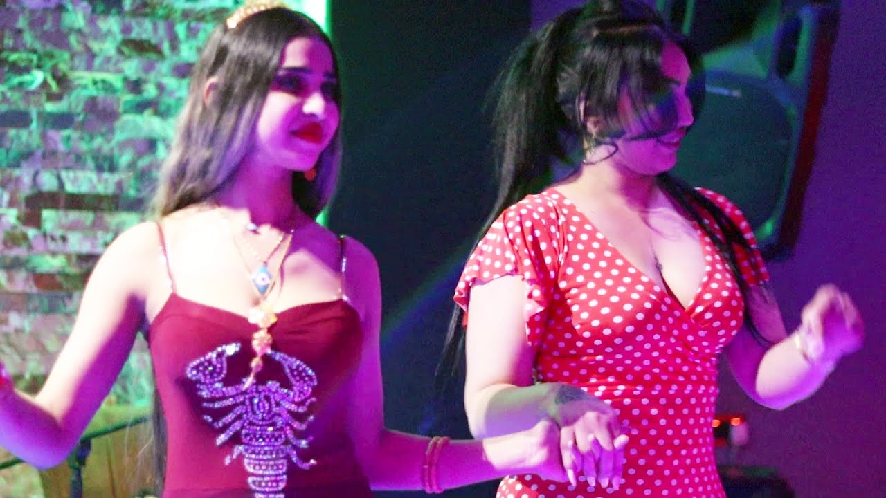 أشتاق لنظرة عينك - رقصة بنات