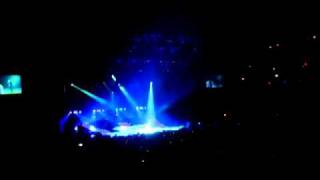 Usher cancels Berlin concert @ O2 World 13.01.2011