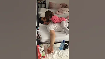 البنت حبيبه ابوها 