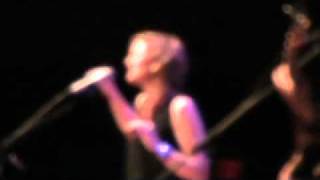 Incredible Machine by Sugarland; Jennifer Nettles Live; Solo Benefit Concert