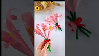 LILIES - 🤚 handprint flowers 💐 #handprintart #kidsdiyandplay #lilies #spring #flowers #diy #craft