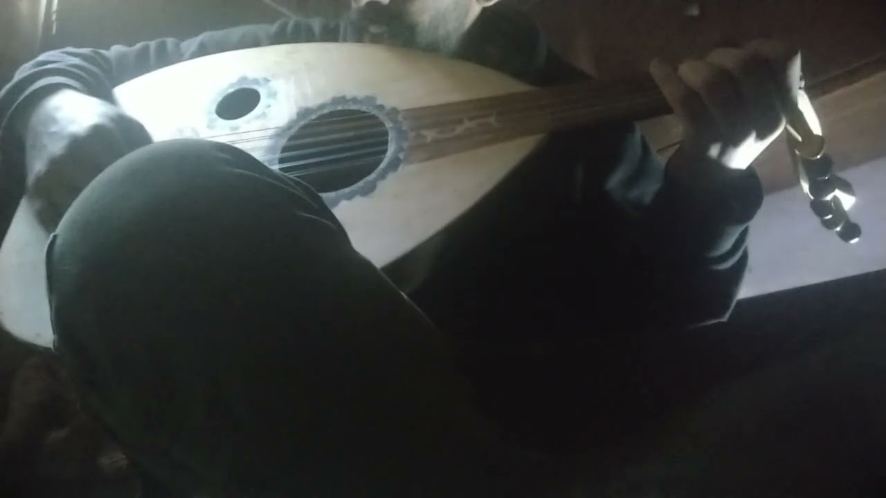 رحلة في أعماق النهاوند… تقاسيم تأخذك لعالم آخر 🌌#عود #تقاسيم #مقام_نهاوند #Oud #Taqasim #Nahawand 