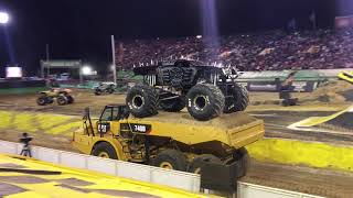 Monster Truck World Finals 2018 Racing Encore
