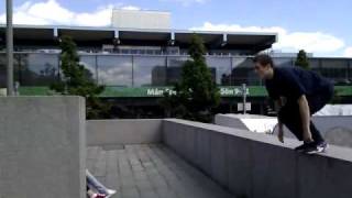 Cat leap + Climb up
