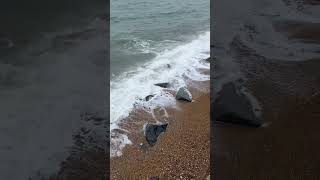 ONE MINUTE CALM - the rough sea soothes the troubled soul. #calm #calmguru #meditation