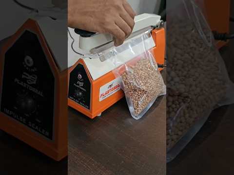 Pouch sealing machine