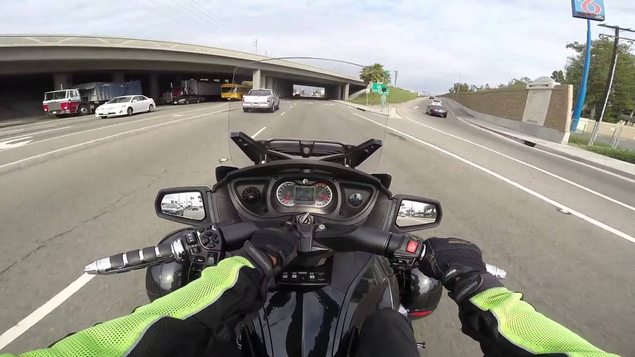 MotoBlog HOLY COW! Loose Handlebars! YouTube