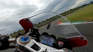 Ducati Panigale V2 Bayliss | Oschersleben | onboard | Ducati4U