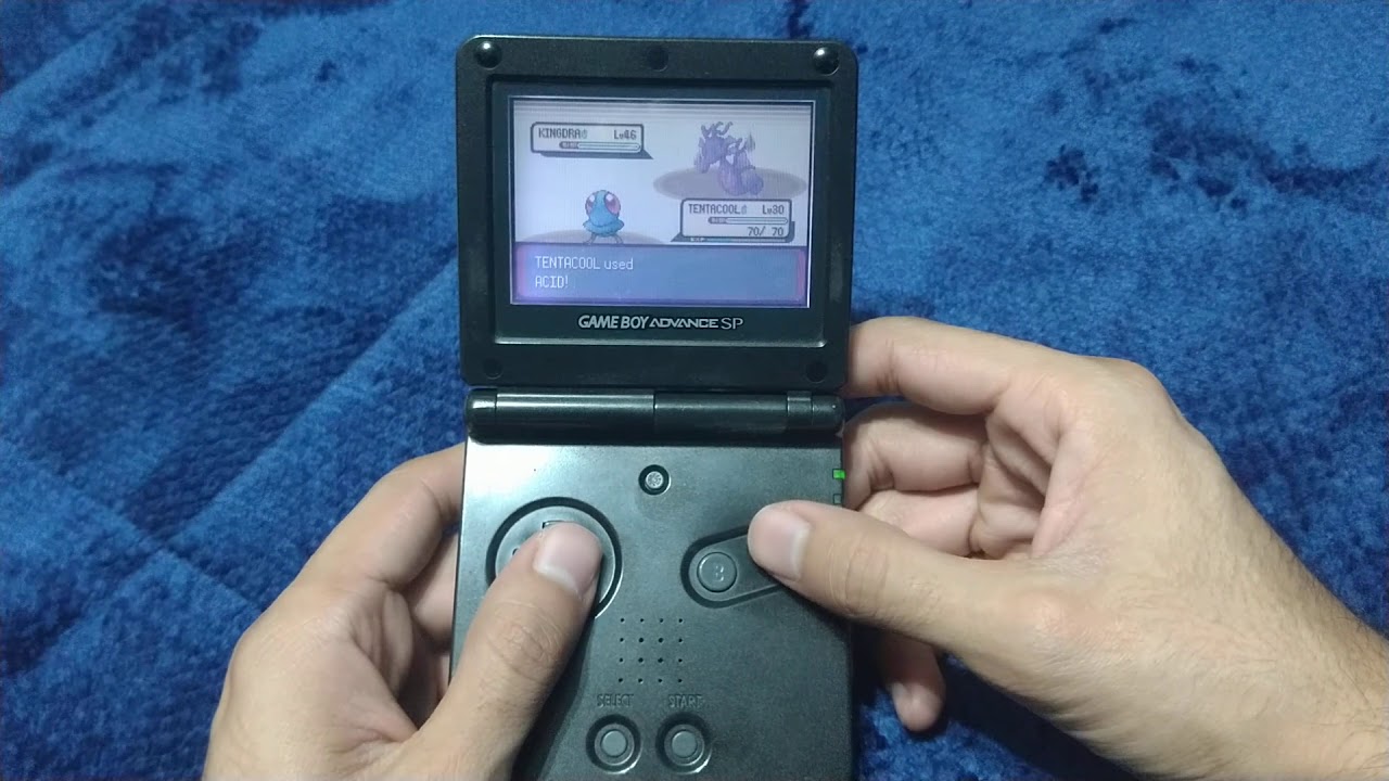 Gameplay Retro Gameboy Advance SP Pokémon Emerald - YouTube