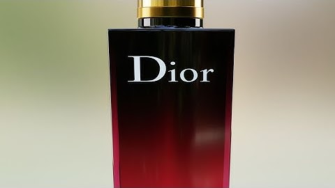 The Art of Scent: Crafting a Unique Perfume Bottle in Blender 3D| part 2