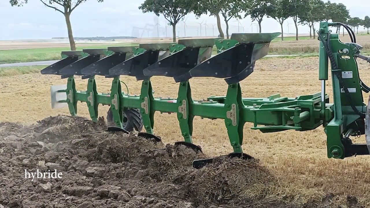 Charrue Hybride Charlier vs charrue Déchaumeuse Charlier