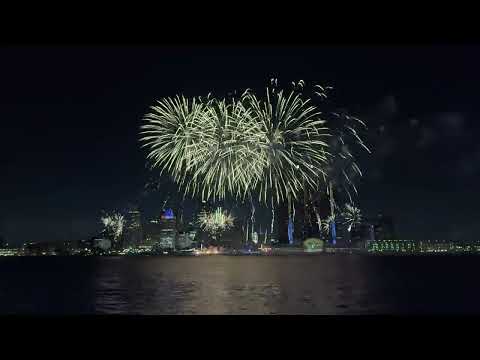 2025 Detroit Fireworks Timelapse