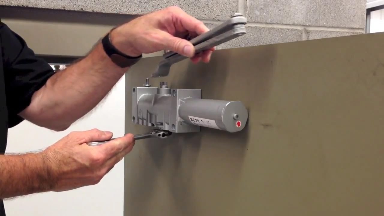 How To Install A Falcon Sc71 Door Closer Youtube