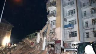 Elazığ Depremi (Ağlatan Duygusal Fon Müzik) #elazığ #malatya #deprem Resimi