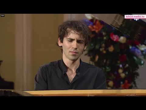 Alexandre Kantorow plays Chopin Etude Op. 10 n.8 in F major