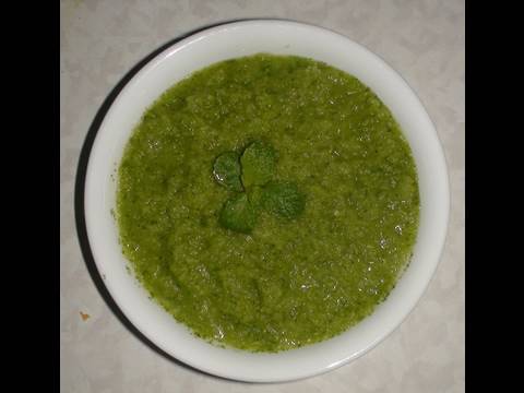 Green chutney - Apple and Cilantro Chutney Recipe by Bhavna | Bhavna