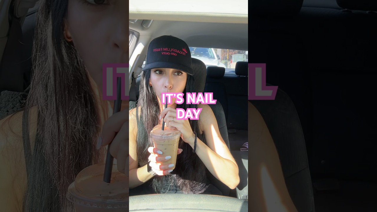 СЕГОДНЯ ДЕНЬ НОГТЕЙ 