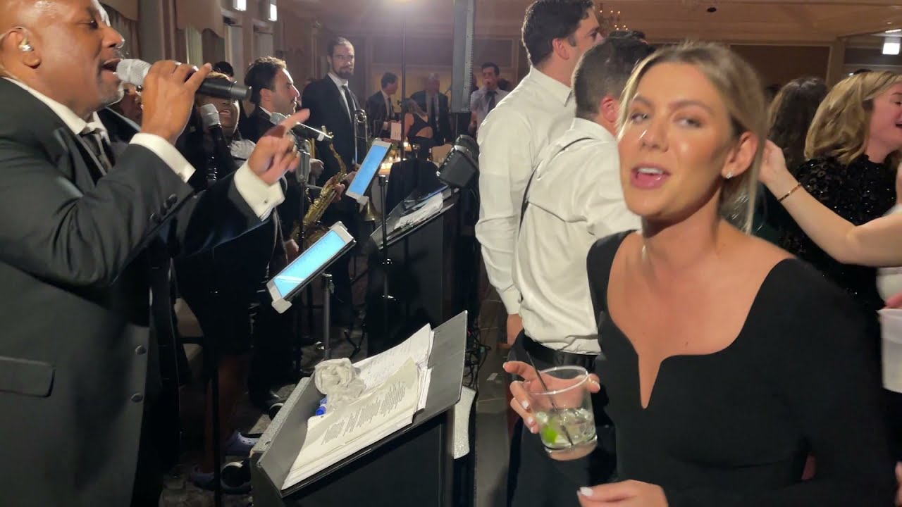 Hip Hop Parade | Chicago Wedding Band | Chicago Wedding Bands | Chicago Wedding