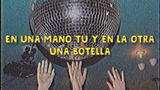 Video thumbnail of "Hombres G - Visita Nuestro Bar (Letra)"