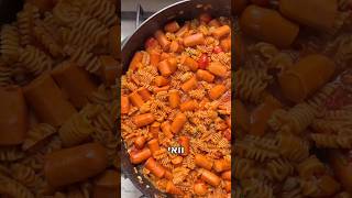 אתם פשוט עצלנים חלק 16 והפעם פסטה ונקניקיות בסיר אחד #יאבלולושמבלולו #קשהלאקשה