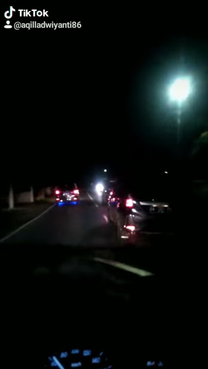 Niat cari uang bukan untuk balapan ( aksi travel lintas Kaltim Kalsel )