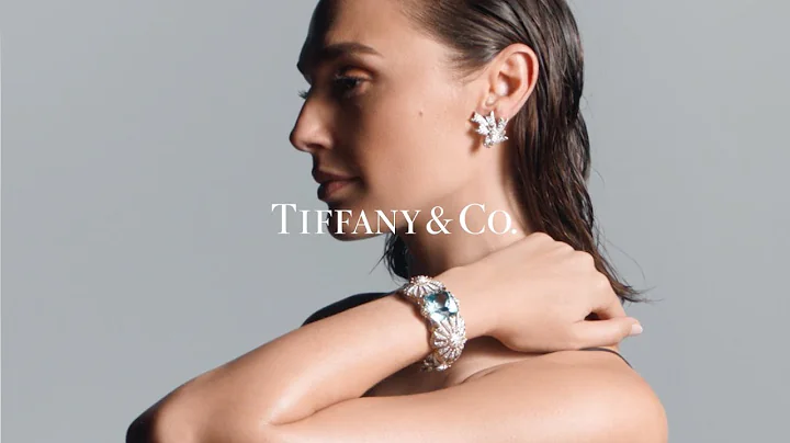 Tiffany & Co. — BOTANICA: Blue Book 2022 - 天天要闻