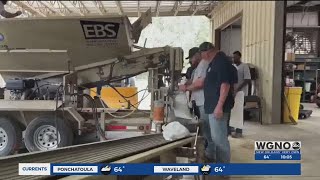 First come first serve: St. Tammany parish leaders handing out sandbags for hurricane season