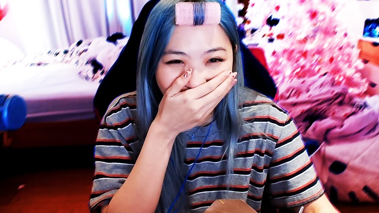 when silver valorant player queues with 4 diamonds