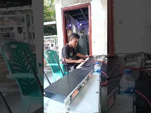 Live...Hamutuk Fali Ona (Chico Maulohi) Pai Deo🎤 ft Ricardo 🎹