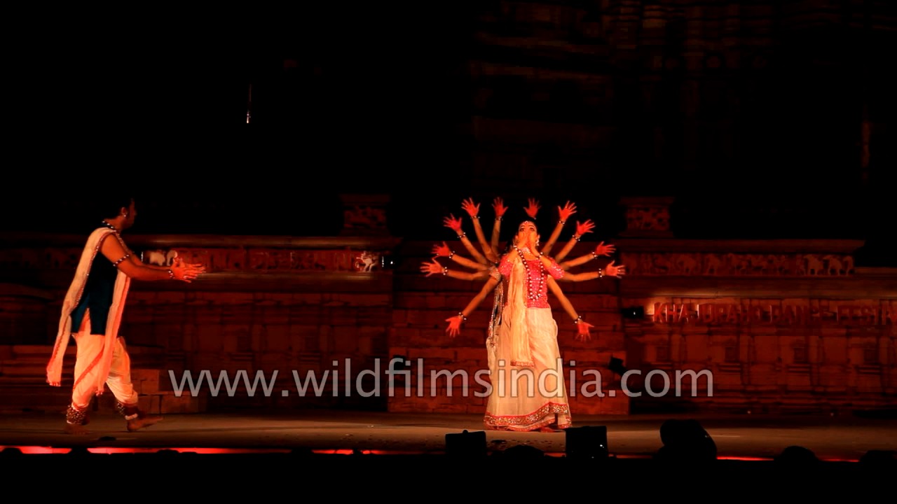 Yasmin Singh and Group performs Kathak dance: Khajuraho Dance Festival 2017