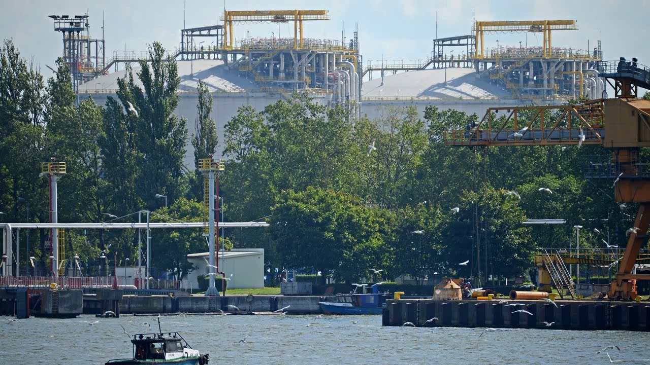 2019 год - Польша хочет таких же условий покупки российского газа, как Германия 2019 год - Кудрин заявил, что для россиян будет счастьем дольше платить государству | Свежие Новости
