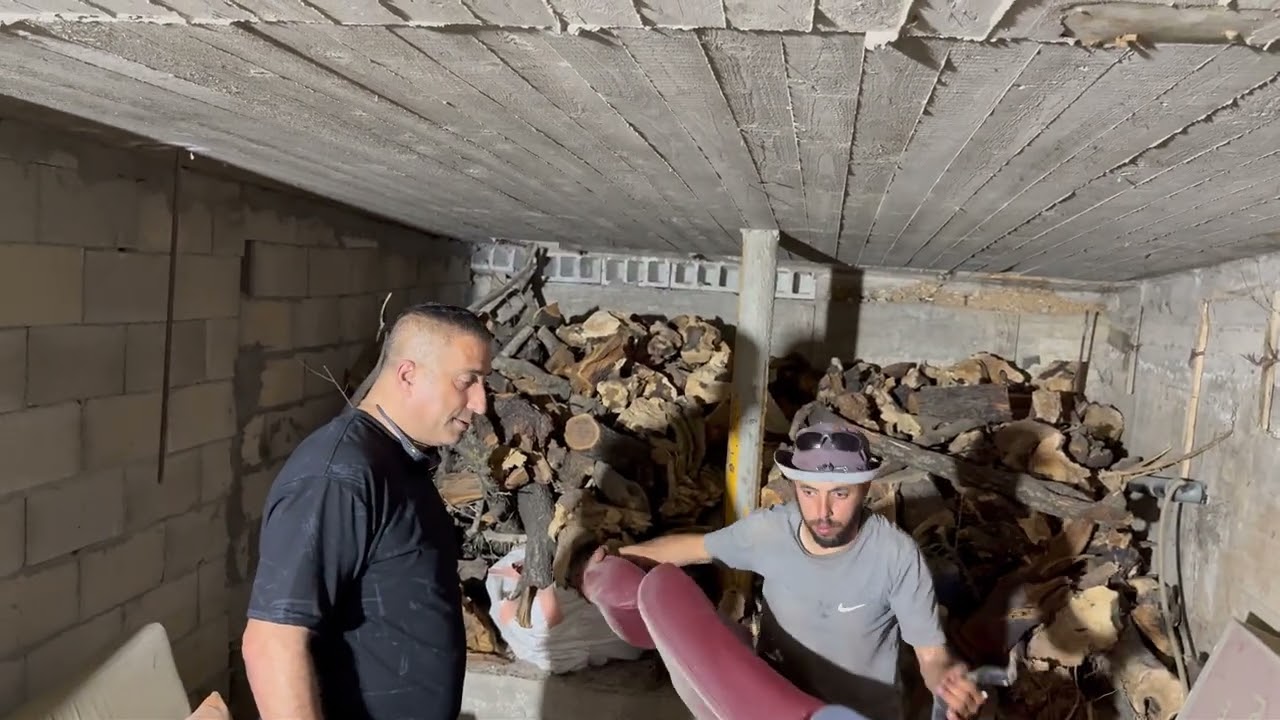 المتصل يبلغ ثعبان ضخم ومعركة جميلة مع الثعبان بعد أن عضني مع جمال العمواسي