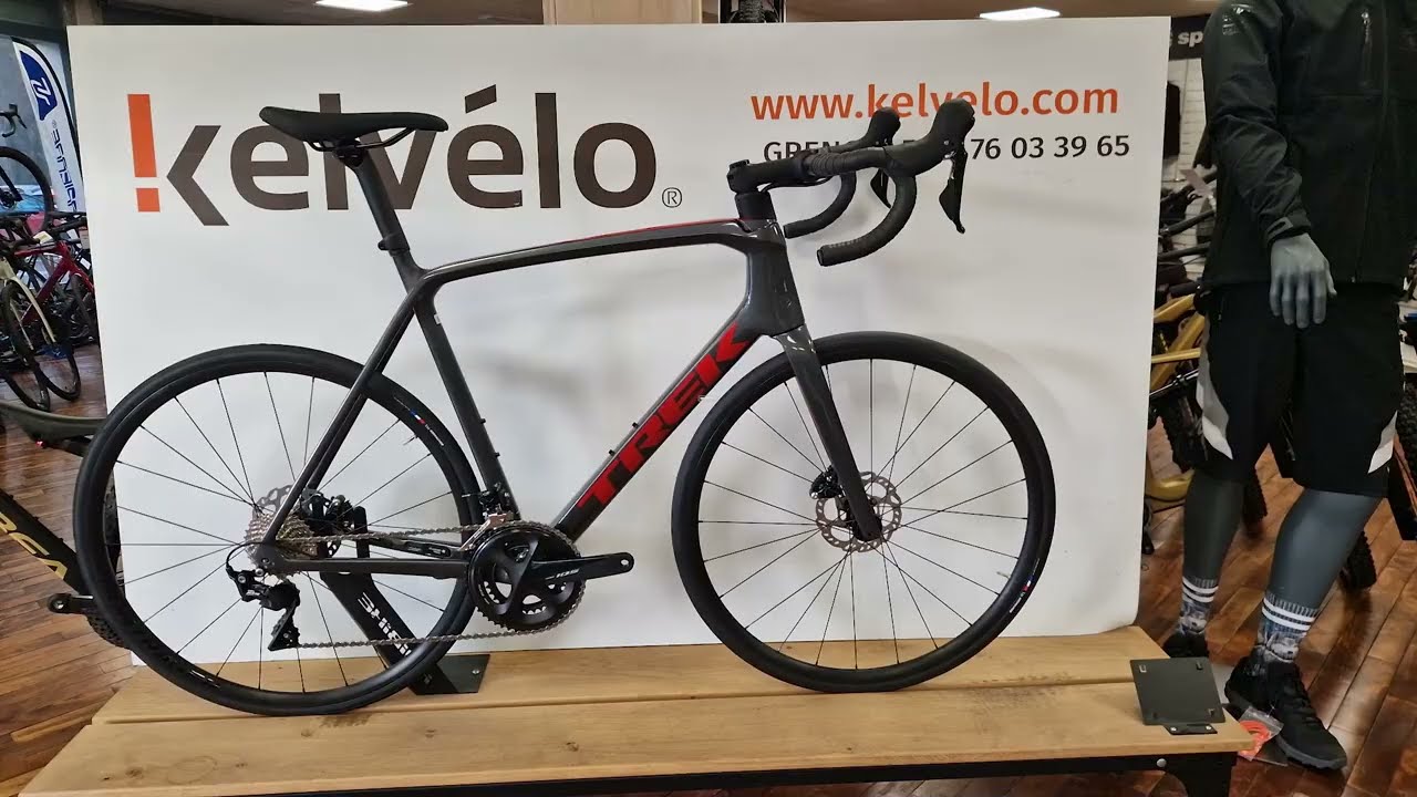 TREK EMONDA SL5 2023年 TREK 2023 EMONDA SL 5 Disc Road Bike-Hex Blue / Deep Dark Blue