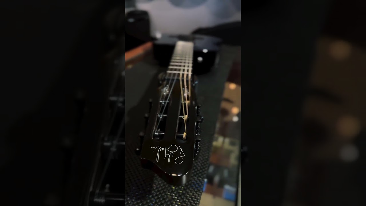 Godin Arena Pro Ltd CW Onyx Black EQ with Bag - 0528510000433