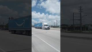 2018 Freightliner Cascadia 125 Amazon Truck Horn