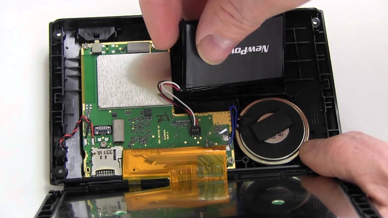 How to Replace Your Nuvi Battery - YouTube